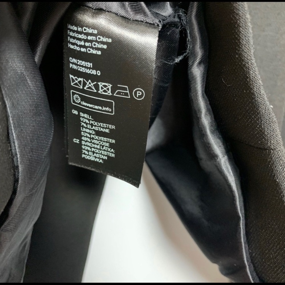 H&M | Black Blazer - Picture 7 of 9